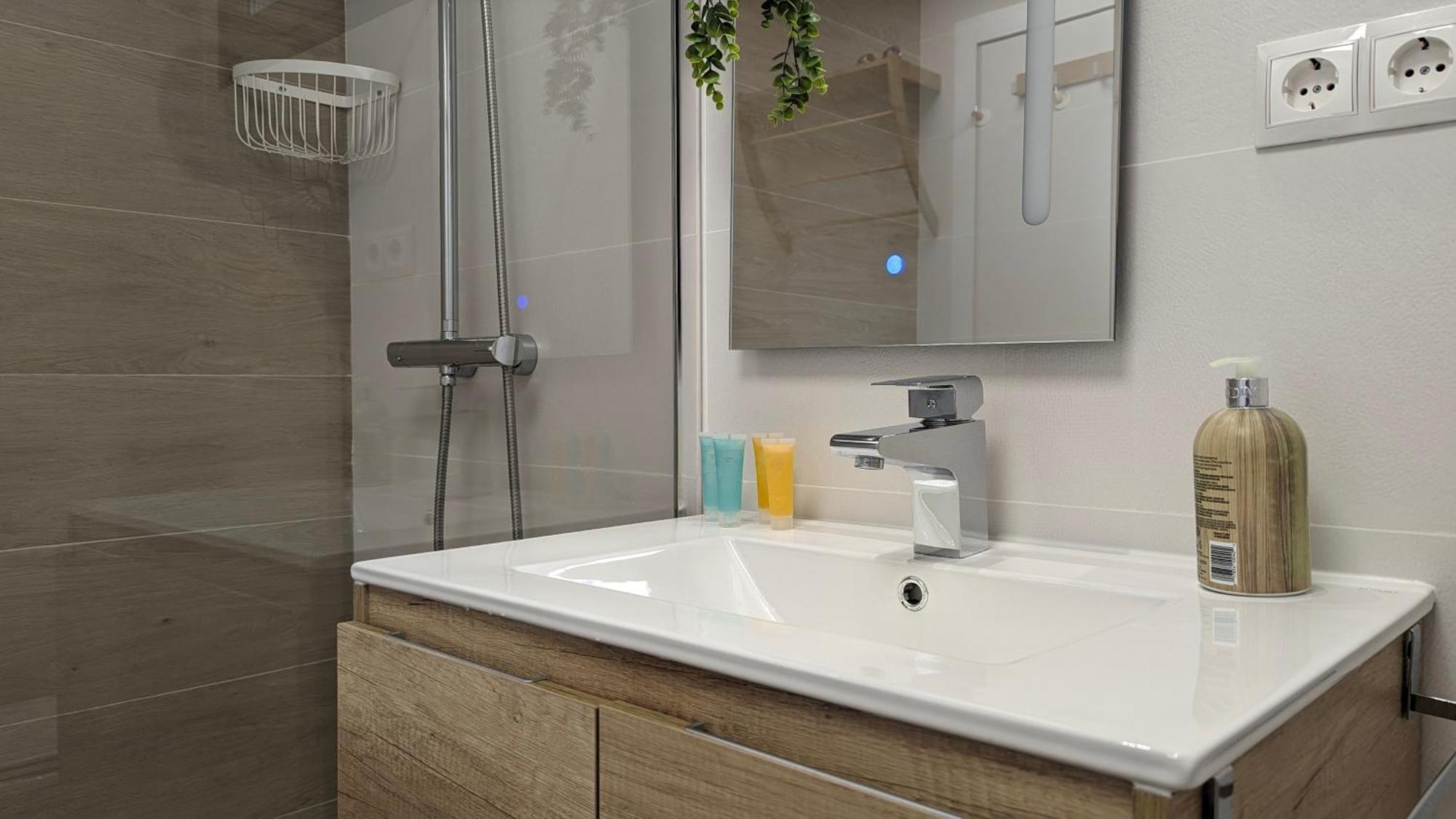 Cala Alta Design Apartment Бенидорм Екстериор снимка